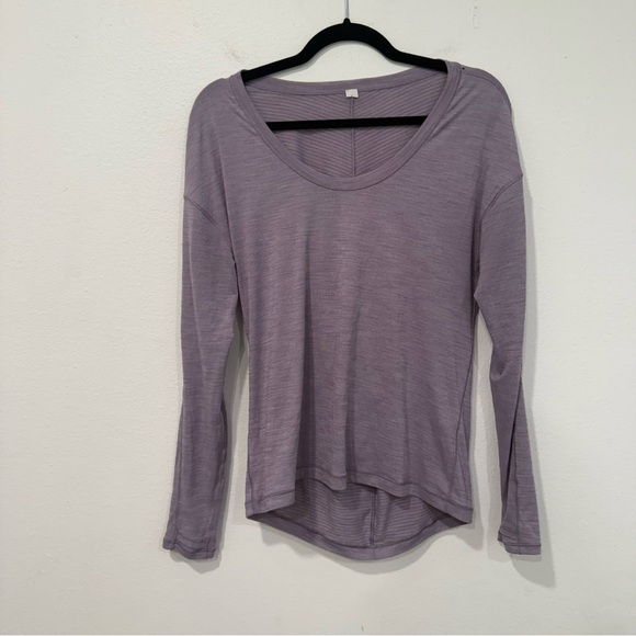 Lululemon Meant To Move Long Sleeve Shirt in Heathered Dusty Dawn 4 - Picture 2 of 6